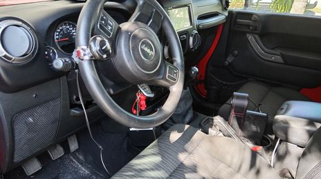 Jeep Wrangler • 2011 • 36,000 km