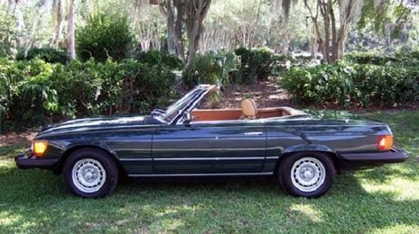Mercedes-Benz SL • 1979 • 125,000 km
