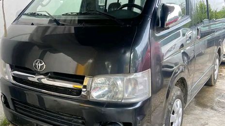 Toyota Hiace • 2017 • 50,000 km