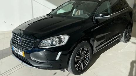 Volvo XC60 • 2016 • 25,000 km