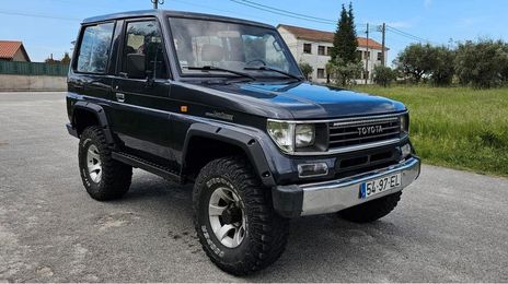 Toyota Land Cruiser • 1994 • 190,000 km