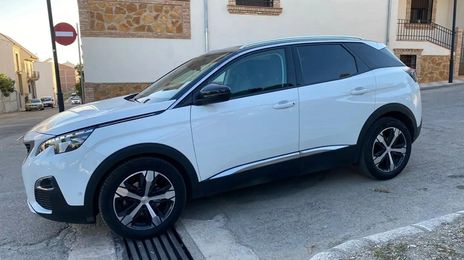 Peugeot 3008 • 2020 • 75,000 km