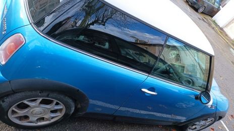 MINI Cooper S • 2003 • 230,000 km