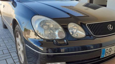 Lexus GS 300 • 2000 • 245,000 km