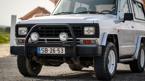 Nissan Patrol • 1989 • 200,000 km