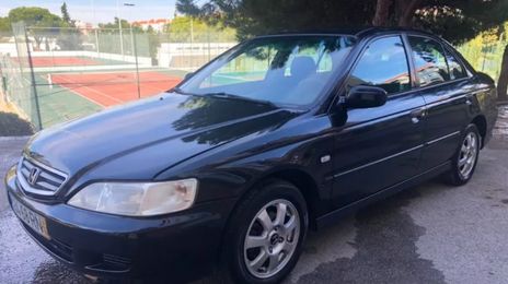 Honda Accord • 2001 • 205,000 km