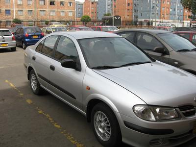 Nissan Almera • 2002 • 120,000 km