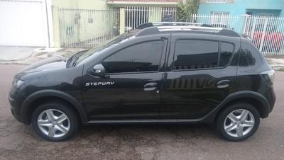 Renault Stepway • 2019 • 30,000 km