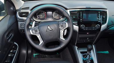 Mitsubishi L200 Pick up • 2021 • 0 km