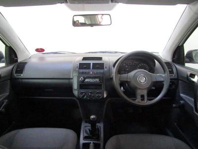 Volkswagen Polo • 2010 • 15,595 km