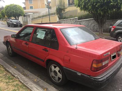 Volvo 240 • 1992 • 190,000 km