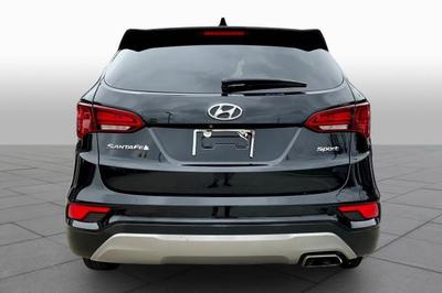 Hyundai Santa Fe • 2017 • 49,931 km