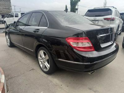 Mercedes-Benz C • 2010 • 68,395 km