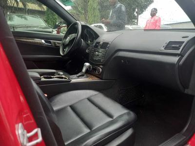 Mercedes-Benz C • 2010 • 74,295 km