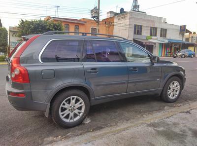 Volvo XC90 • 2005 • 99,850 km