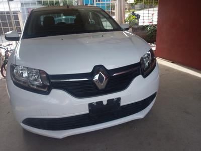 Renault Logan • 2016 • 128,000 km