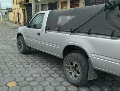 Chevrolet Luv • 2003 • 232,000 km