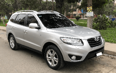 Hyundai Santa Fe • 2011 • 40,000 km