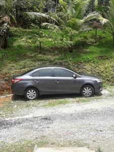 Toyota Yaris • 2015 • 90,000 km