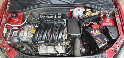 Renault Clio • 2005 • 190,000 km