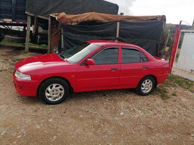 Mitsubishi Lancer • 1998 • 2,000 km