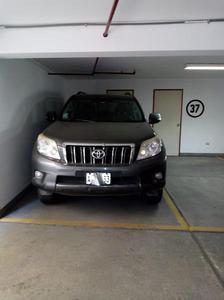 Toyota Land Cruiser • 2010 • 177,250 km