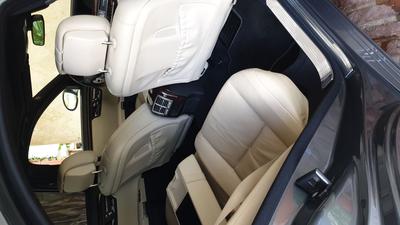 Mercedes-Benz S • 2009 • 58,500 km