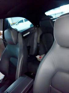 Mercedes-Benz E Cabrio • 2015 • 10,861 km