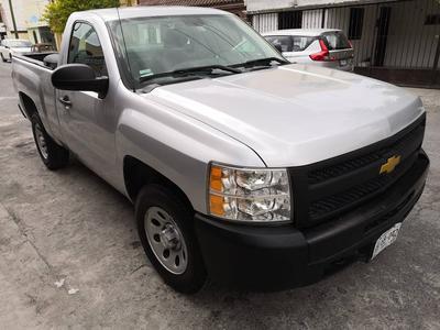 Chevrolet Silverado 1500 • 2013 • 100,000 km