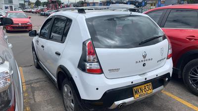 Renault Stepway • 2013 • 63,000 km