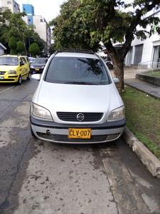 Chevrolet Zafira • 2003 • 235,000 km