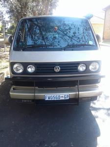 Volkswagen Caravelle • 2001 • 153,000 km