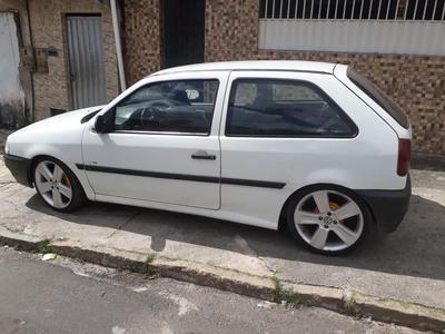 Volkswagen Gol • 2000 • 10,000 km