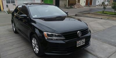 Volkswagen Jetta • 2014 • 30,000 km