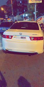 Honda Accord • 2003 • 15 km