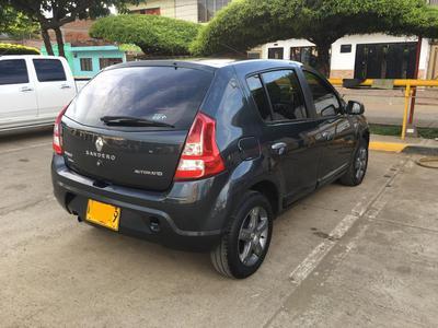 Renault Sandero • 2015 • 70,000 km