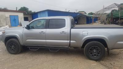 Toyota 4-Runner • 2017 • 2,200 km