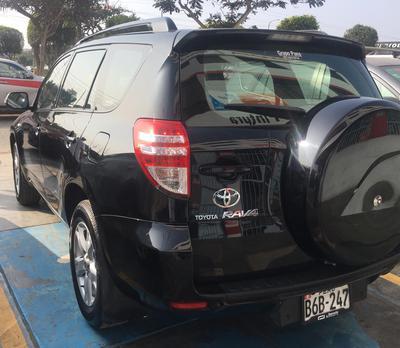 Toyota RAV4 • 2011 • 150,000 km