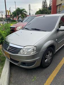Renault Logan • 2014 • 96,000 km