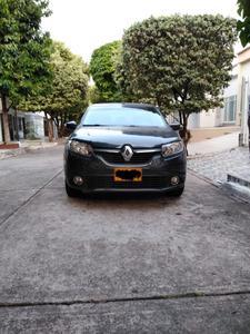 Renault Logan • 2017 • 55,000 km