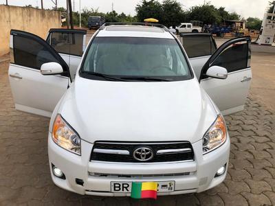 Toyota RAV4 • 2008 • 198,000 km