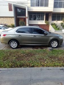 Peugeot 308 • 2014 • 100 km