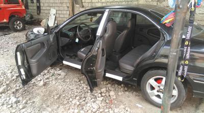 Chrysler Neon • 1995 • 320,000 km