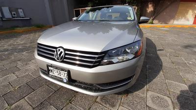 Volkswagen Passat • 2012 • 163,000 km