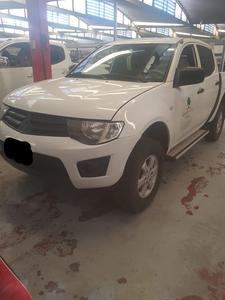 Mitsubishi L200 • 2013 • 263,000 km