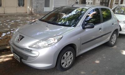 Peugeot 207 • 2013 • 66,000 km
