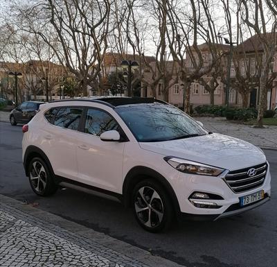 Hyundai Tucson • 2017 • 49,000 km