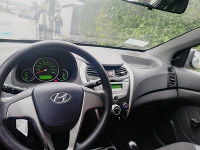 Hyundai i10 • 2013 • 74,000 km