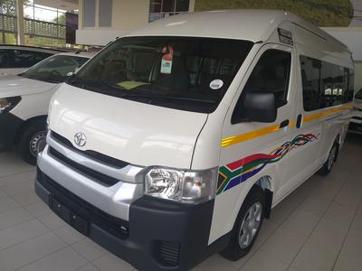 Toyota Hiace Van • 2017 • 42,000 km