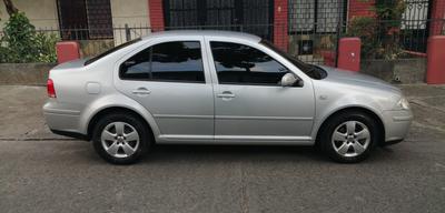 Volkswagen Jetta • 2009 • 122,000 km